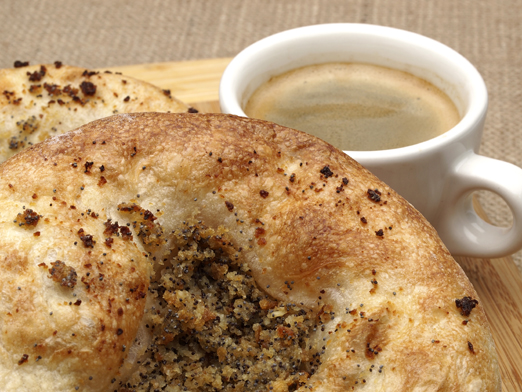 Bialy-saiakesed – traditsioonilised juudi saiakesed