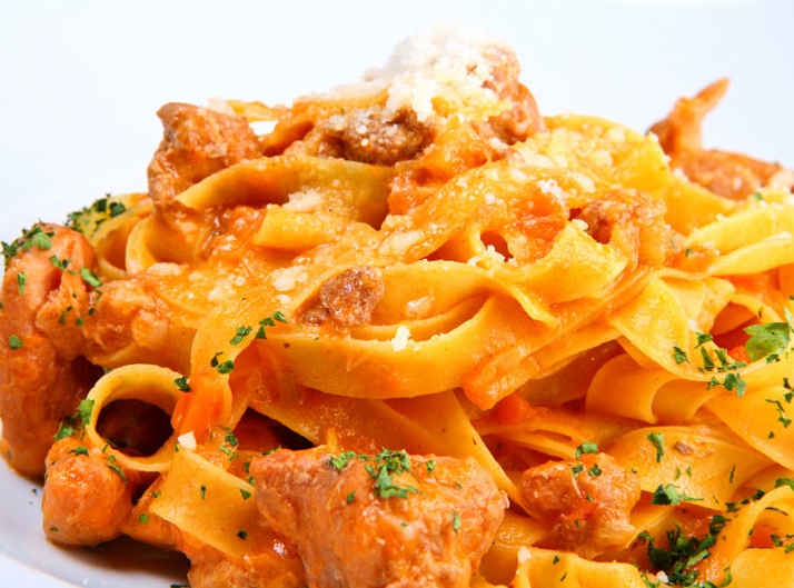 Merikurat šampanjakastme ja tagliatelle’iga