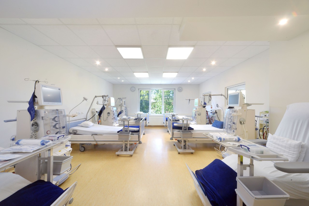 Unsere modernen und hellen Dialyse-Räumlichkeiten im NephroCare MVZ Hamburg Altona