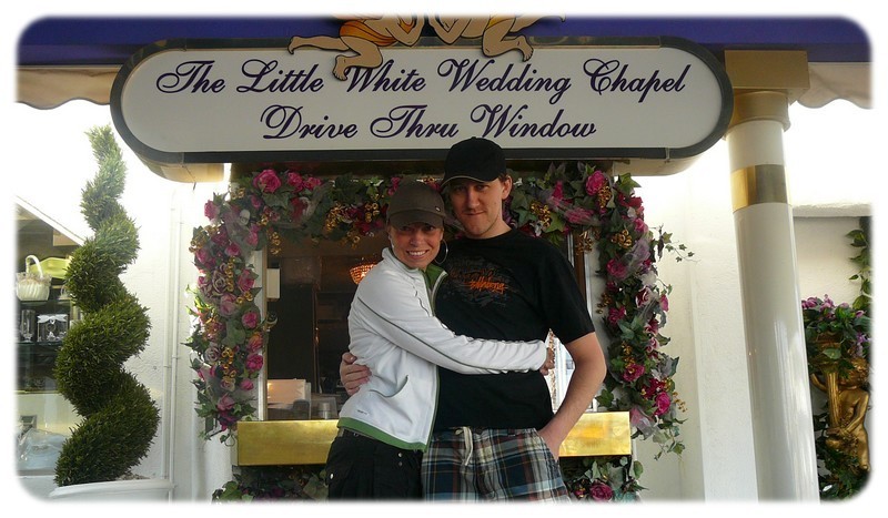 Drive-in-Hochzeit und Flitterwochen im Death Valley