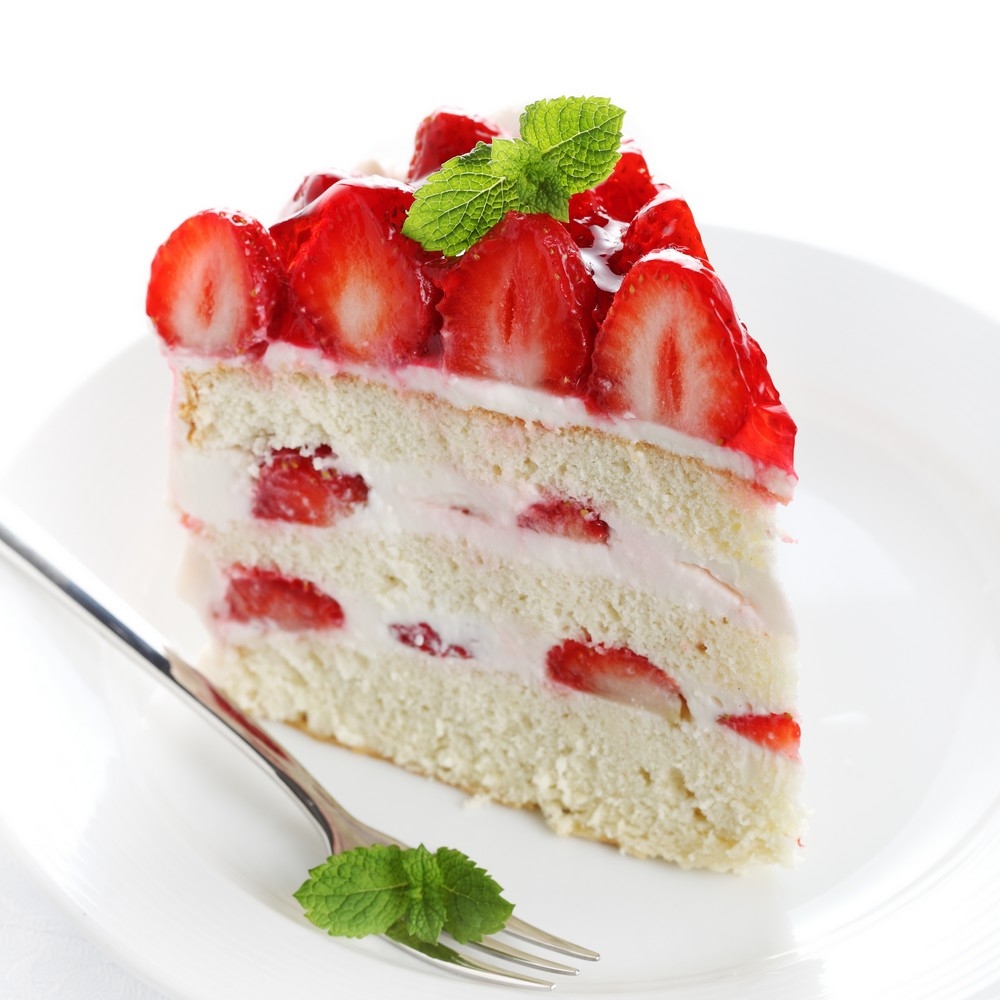 Strawberry Cream Cake