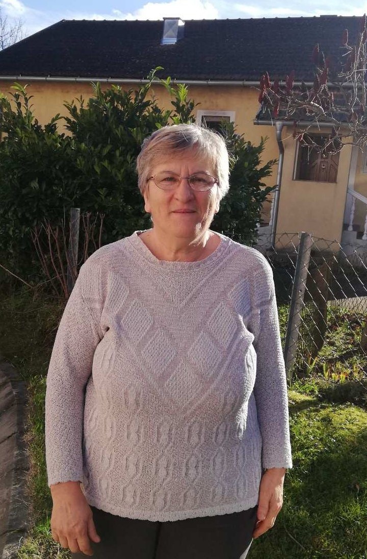 Picture_Slava_outdoor_cut