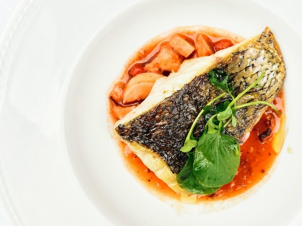 Baked sea bass and roasted red pepper